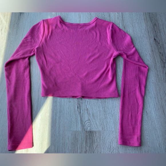 New pink Garage long sleeve. - Picture 3 of 3